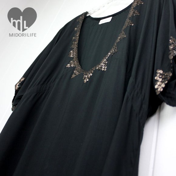 MR AND MRS WARDROBE Swim Cover-up Dress - Picture 3 of 7